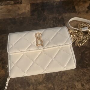 Elegant White Quilted Bag with Gold Chain